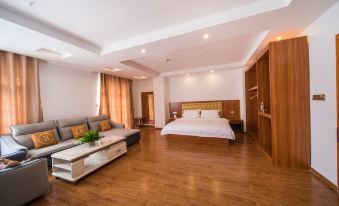 Dongxing Junwen Hotel