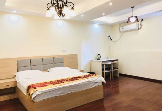 yuantai hotel의 간결한 객실