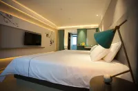 Magnotel Hotel (Binhai Yulong Road Commercial Street)