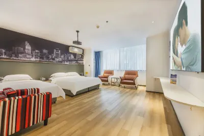 Guozhan Boutique Hotel (Xi'an Xiaozhai Stadium Metro Station)