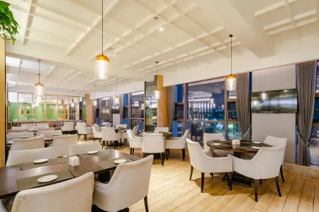 Nanchong Jin Hong Hotel