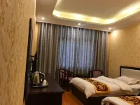 Lianganzirongdajiudian