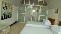 Ganquan Lianjie Cave Homestay