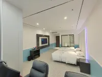 Storm Electric Sports Hotel (Yichun Zhongshan Road Branch)