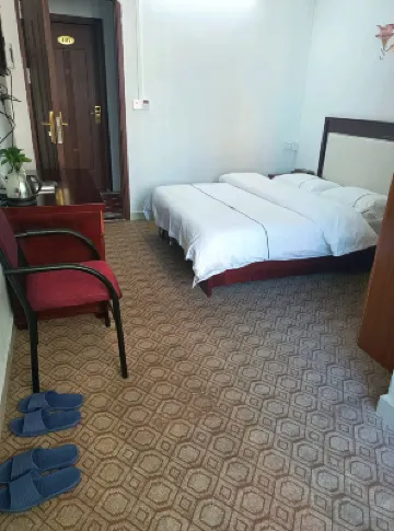 Shantou Xinyi Inn