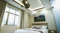 QSHAN GALLERY HOTEL - พร้อมระเบียง