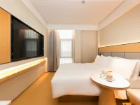 JI Hotel (Shanghai Kaixuan Road) Hotels near Changning
