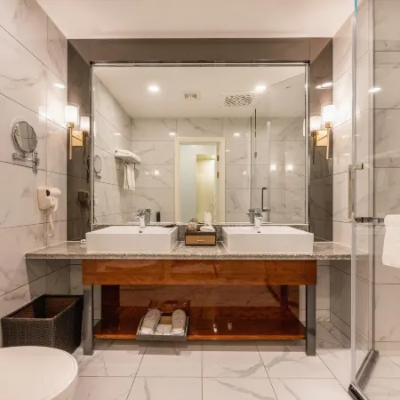 Hami shenghu International Hotel (Tianma Shopping Mall Branch, Adjacent to Hami Railway Station) Hotels in Hami