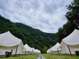 Tongshan Fengling Valley Wild Luxury Tent Camp