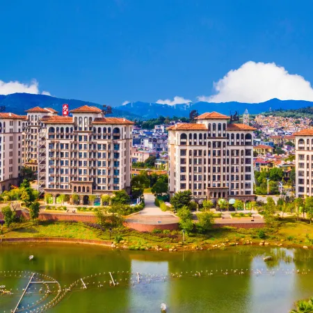 Hot Spring Valley Hotel