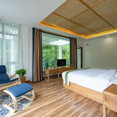Qingshang Guesthouse โรงแรมใกล้หมู่บ้านไป่หยุน