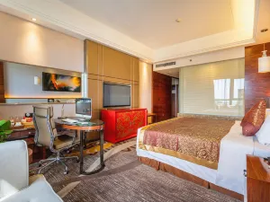 Mesa International Hotel