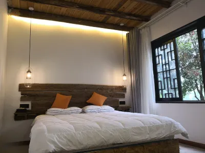 Chongqing nine-room homestay Hotels near Guomin Zhengfu Shenjibu Site
