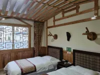 Yixuan Light Travel Hotel (Chengdu Xipu Metro Station Branch)