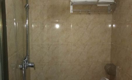 Hengshan Yiyuan Hotel - Housity