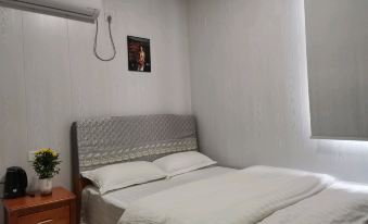 Yangzhou Yaqin Hotel