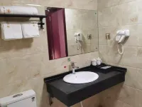 Huai'an Junyi Hotel (Memorial Hall)