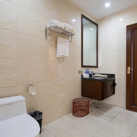 Baofeng International Hotel