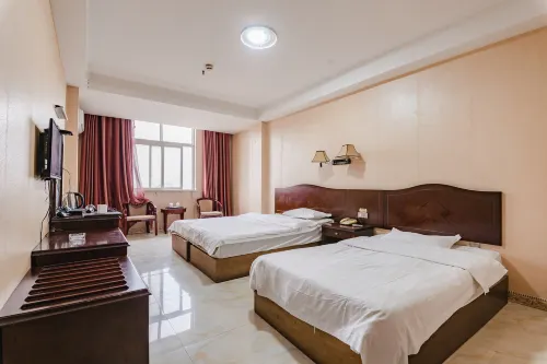 Shenqiu Yudong Hot Spring Hotel