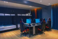TOP E-sports Hotel (Lanzhou Wulipu Subway Station Branch) - E-sport