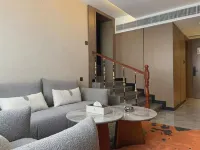 万源鉑瑞ホテル 万源廊橋周辺のホテル