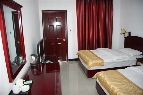 Yinhong Hotel