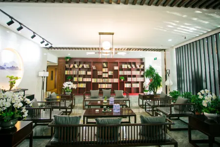 Xinfanghua Hotel Отели в г. Хэцзянь