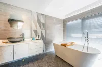 Shengsi 9:30 B&B