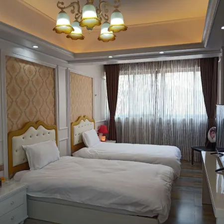manya hotel