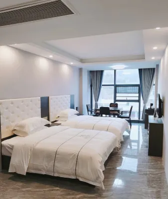 Longhui Haotian Holiday Hotel Hotels near Huayao Ancient Village