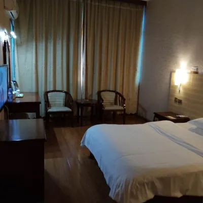 Luocheng Huali Hotel Các khách sạn gần Luocheng Minzu Theater