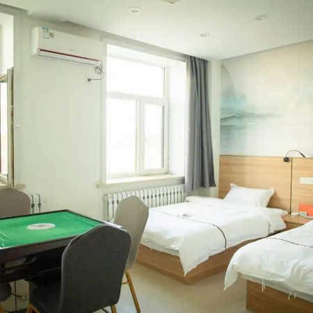 Jinzhicheng Hotel (Fujin Jiansanjiang Station)