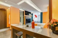 Tingting Homestay (Xi'an Huimin Street Dalian Huachi Branch)