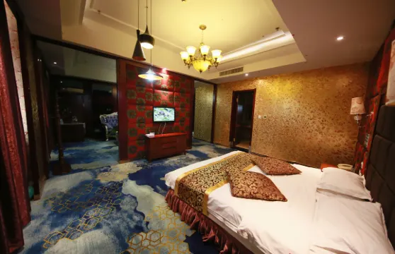 奈曼旗開源萬鑫商務大酒店