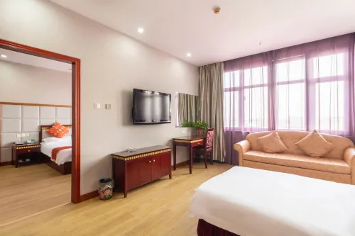 Fengming Lake Hotel