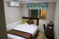 Changchi Town Plaza Business Hotel