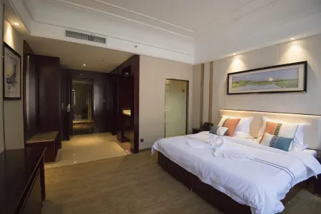 Xinjiang Heavenly Holy Spring Resort Hotel Отели в г. Шавань