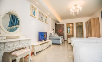 Zaishui Yifang Holiday Apartment