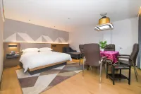 Youjia Apartment