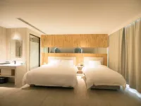 Shijia Boutique Hotel (Beijing Sanlitun Tuanjiehu Subway Station) Hotels near Chaoyang
