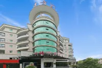 Pearl Holiday Hotel Hotels near Ming and Qing Garden