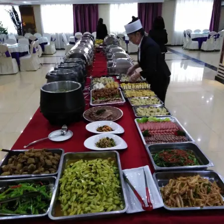 Yanglin Hotel