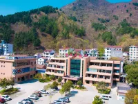Shuangwei Hotel Hotels in Foping County