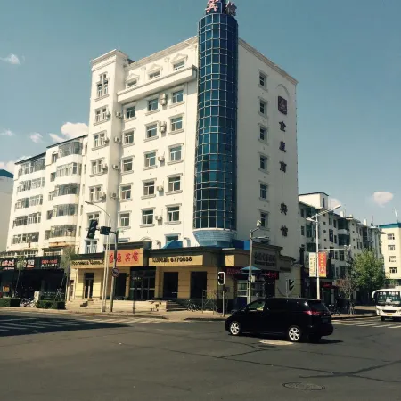 Jinlu Hotel (Heihe Zhongyang Street Shop)