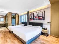 Four Seasons Hotel (Harbin West Railway Station Hasi Wanda Plaza) Hotel dekat Stasiun Kereta Harbin Barat