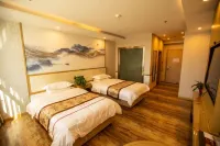 Jun Yue Hotel Hotels in Gannan County