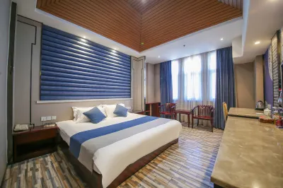 Shimao Holiday Hotel Hotels in Huaishang District