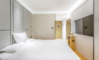 Starway Hotel (Baoding Dongfeng Middle Road Zhili Governor's Office)