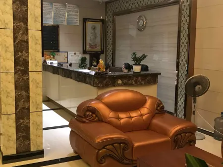 Fenglin Huafu Hotel Отели рядом с достопримечательностью «Sand Wave Wonders Scenic Spot»