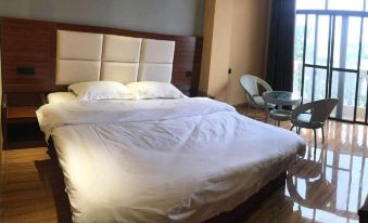 Dongxing Chengfeng Hotel